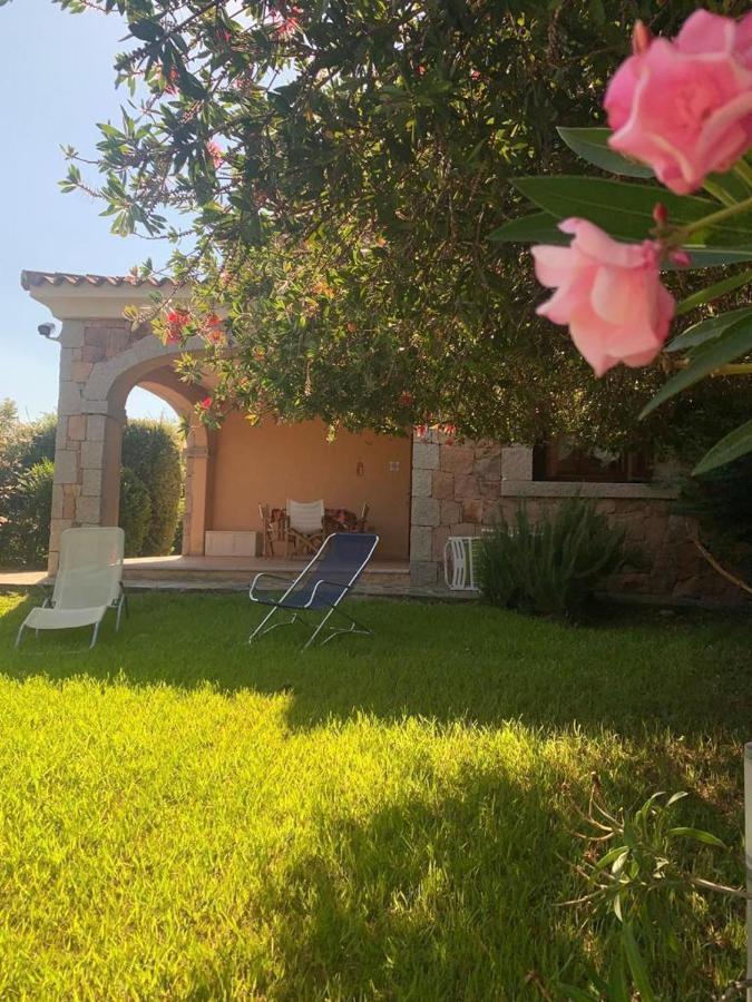 Villa La Cinta à San Teodoro  Extérieur photo