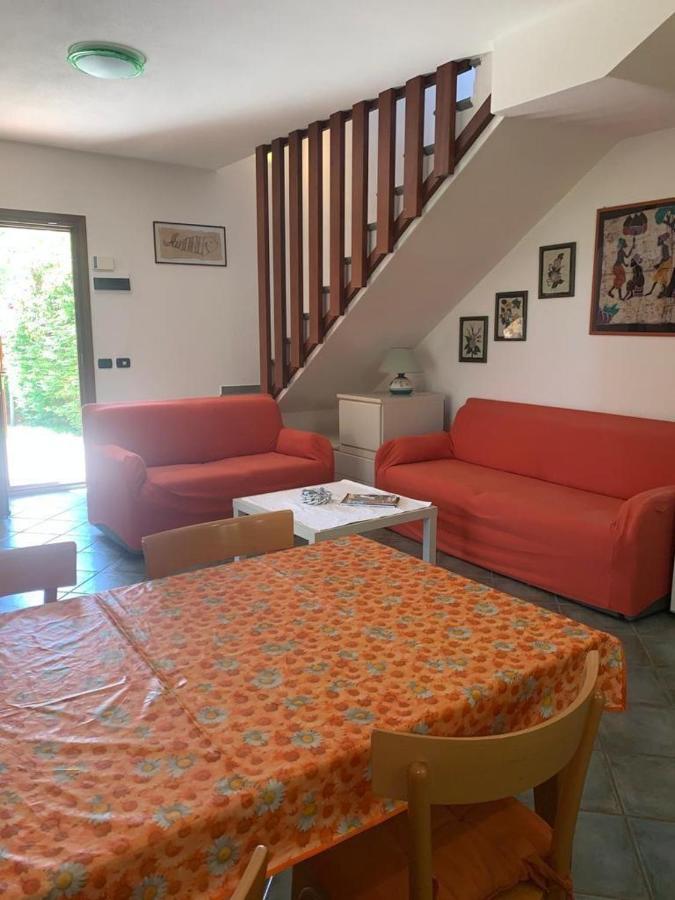 Villa La Cinta à San Teodoro  Extérieur photo