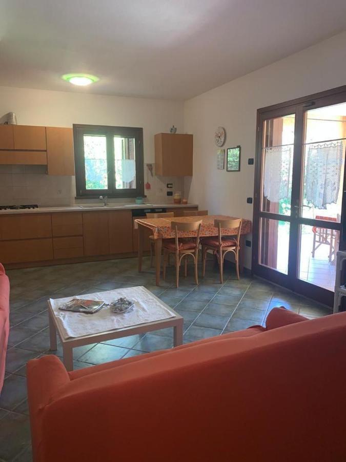 Villa La Cinta à San Teodoro  Extérieur photo